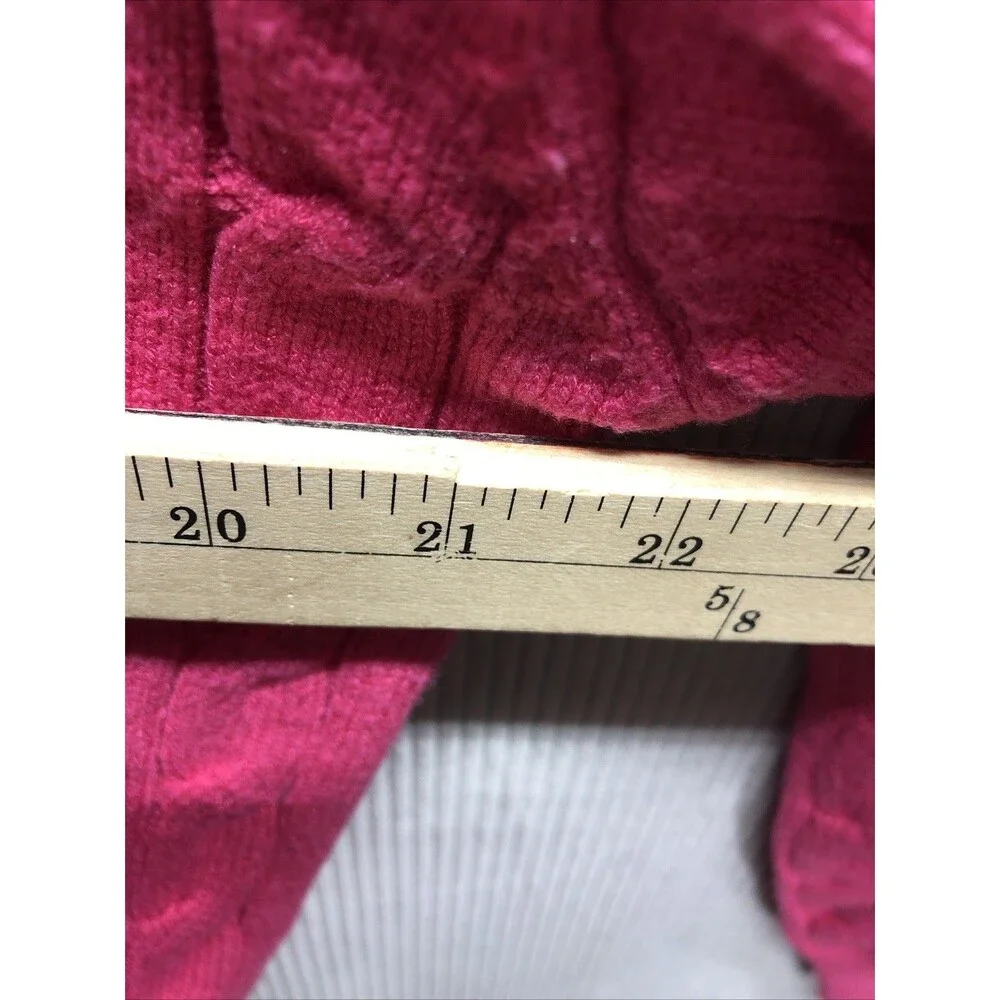 Joyfunear Cableknit Sweater Size M Pink V Neck Collar Barbiecore Feminine